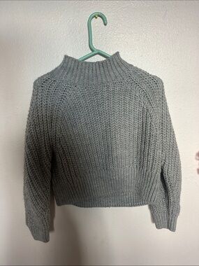 H&M Ribbed Cropped Turtleneck Sweater - Light Gray